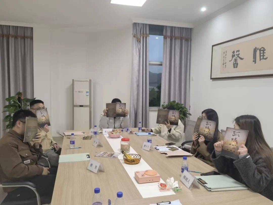 场“剧本杀”交友活动让小伙伴直呼“上头”！新葡京娱乐场app工会鹊桥“谜”之相遇！这(图3)