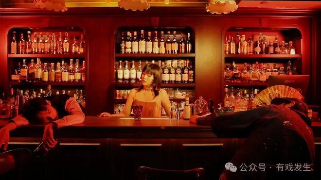 本围读科幻 X 悬疑 X 女性血色圣诞夜澳门新葡京胡同深处的秘密酒馆 沉浸式剧(图5) 本围读科幻 X 悬疑 X 女性血色圣诞夜澳门新葡京胡同深处的秘密酒馆 沉浸式剧(图5)