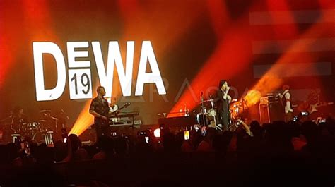 Dewa 19 Konsertti Helsingissä: Nostalgiaa ja Energeettista Showta!